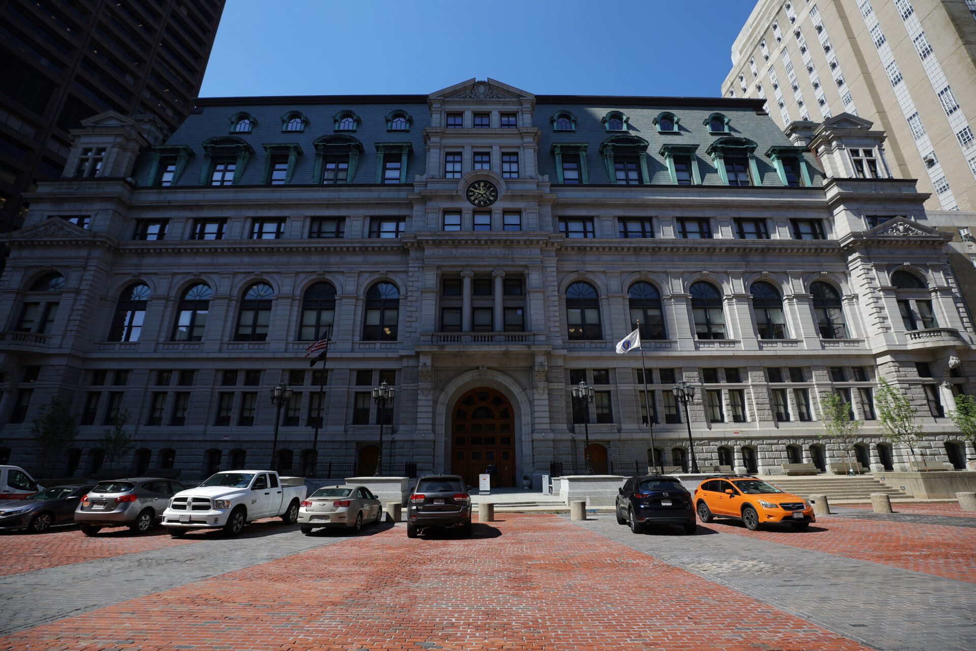 How Do Brokerage Firms Enforce the PDT Rule?
